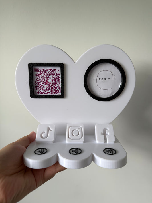 Heart NFC Stand (Square and Circle)